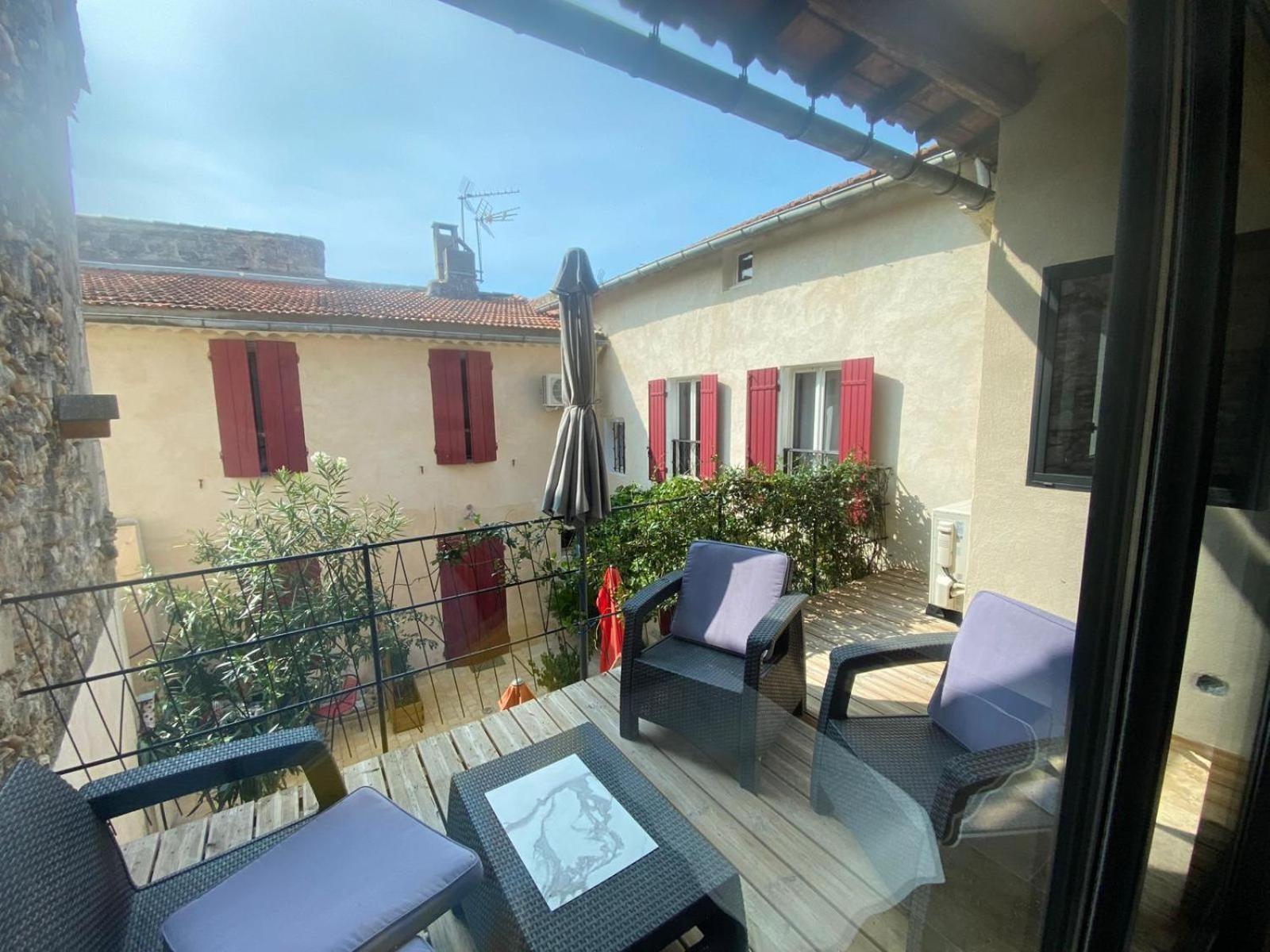 EyraguesInstant En Provenceアパートメント エクステリア 写真